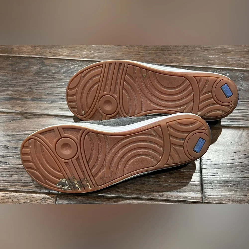 KEDS OrthoLite SLIP ON Boat Shoes FAUX FUR Women 6.5